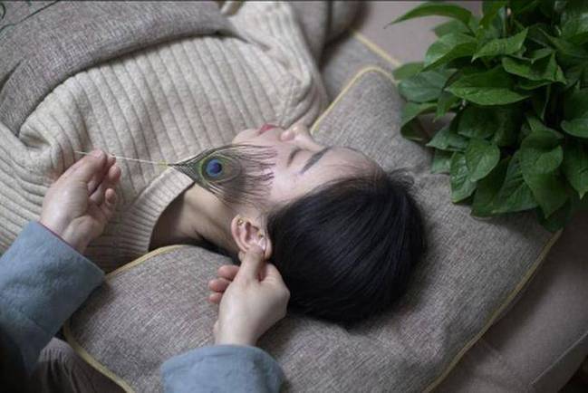 喝茶聊天的群名搞笑女